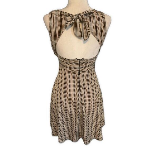 Peppermint Label USA Beige Black Tank Fit Flare Mini Dress Small - Picture 2 of 5
